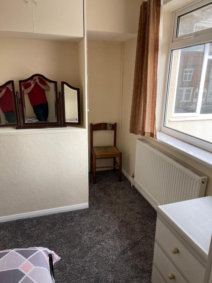 Spacious, Sleeps 17, 3 Bathrooms, Parking, Mansfield Zewnętrze zdjęcie