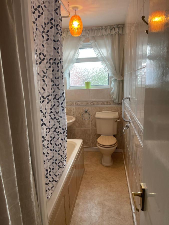 Spacious, Sleeps 17, 3 Bathrooms, Parking, Mansfield Zewnętrze zdjęcie
