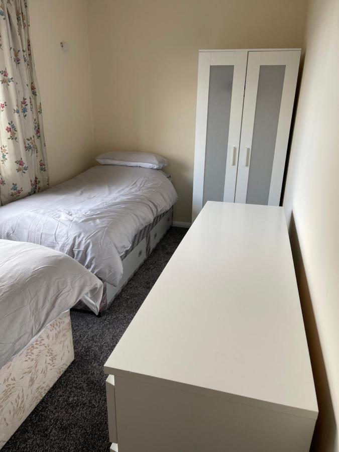 Spacious, Sleeps 17, 3 Bathrooms, Parking, Mansfield Zewnętrze zdjęcie
